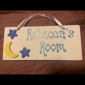 BEDROOM”S PERSONALIZED DOOR SIGN , HAND MADE